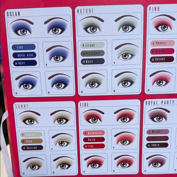 Malibu Glitz All Round Beauty 52 Color Eye Shadow Contour Beauty Palette New - Picture 8 of 8